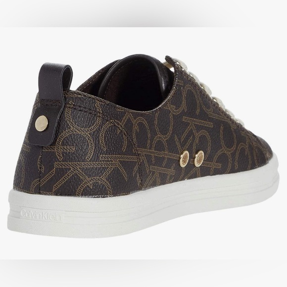 Calvin Klein Michaela - Picture 2 of 4